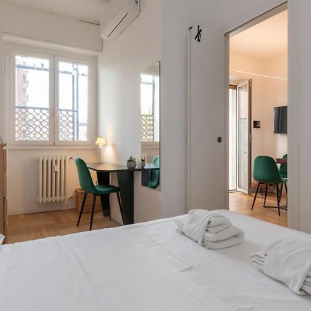 Luxury Apartment Savona 65 Милано Екстериор снимка