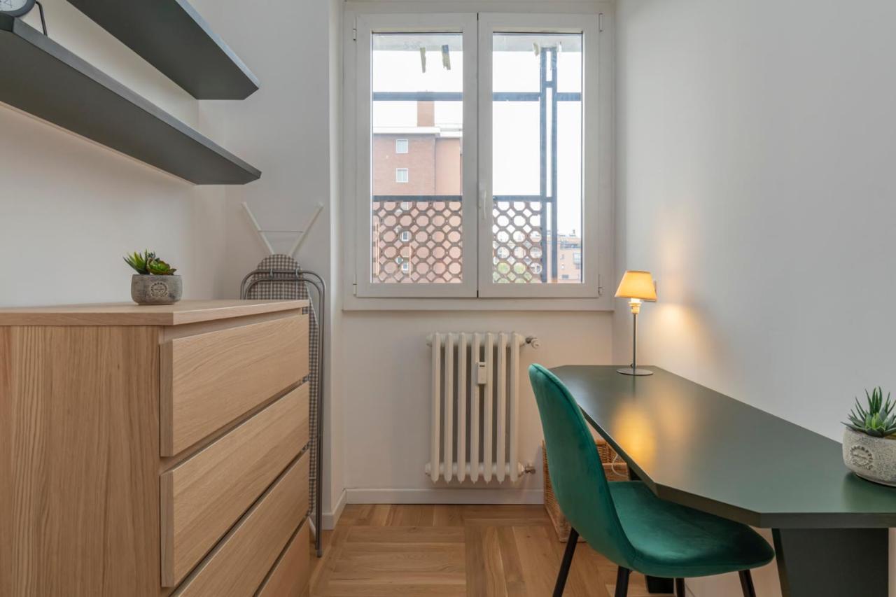 Luxury Apartment Savona 65 Милано Екстериор снимка