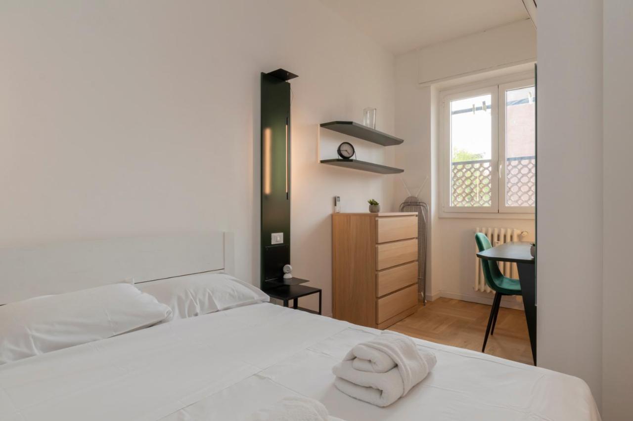 Luxury Apartment Savona 65 Милано Екстериор снимка