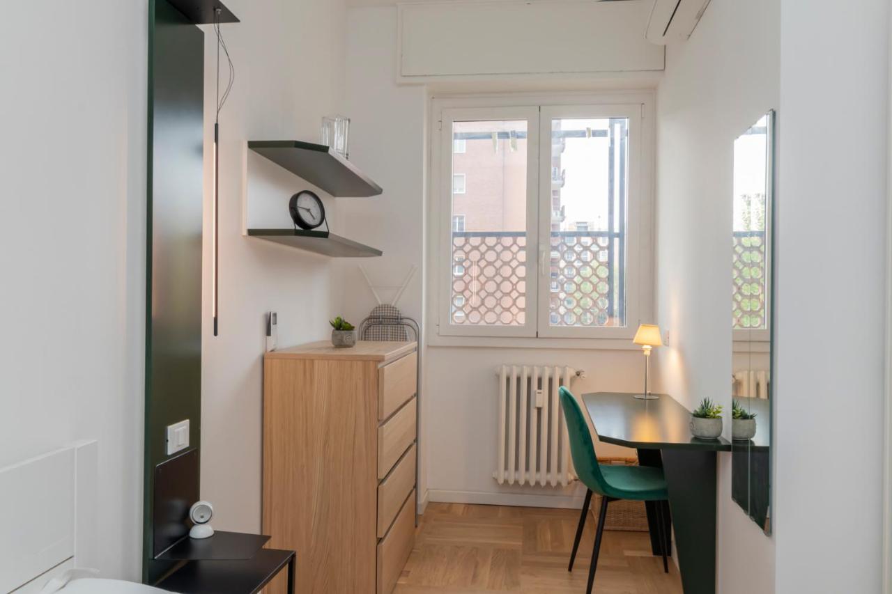 Luxury Apartment Savona 65 Милано Екстериор снимка